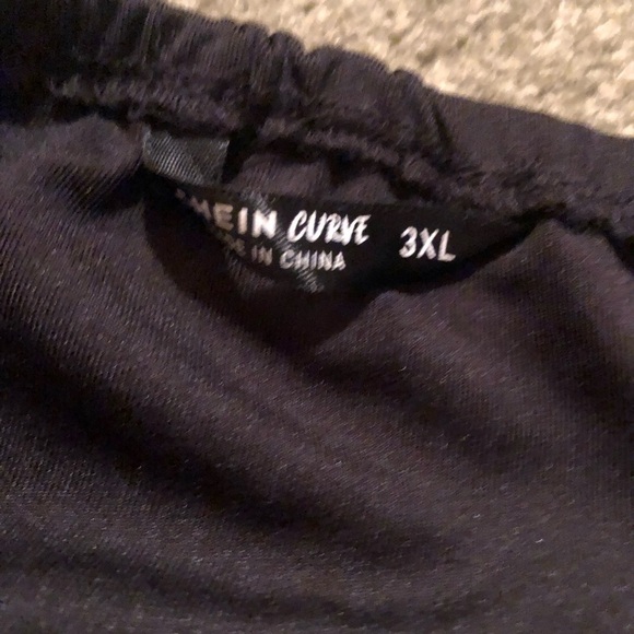 3/$25 🙌🏼 SHEIN Curve Surplice Halter Tie Black Bodysuit 3X - Picture 6 of 6